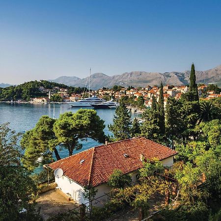 Amazing Apartment In Cavtat With House Sea View Екстер'єр фото