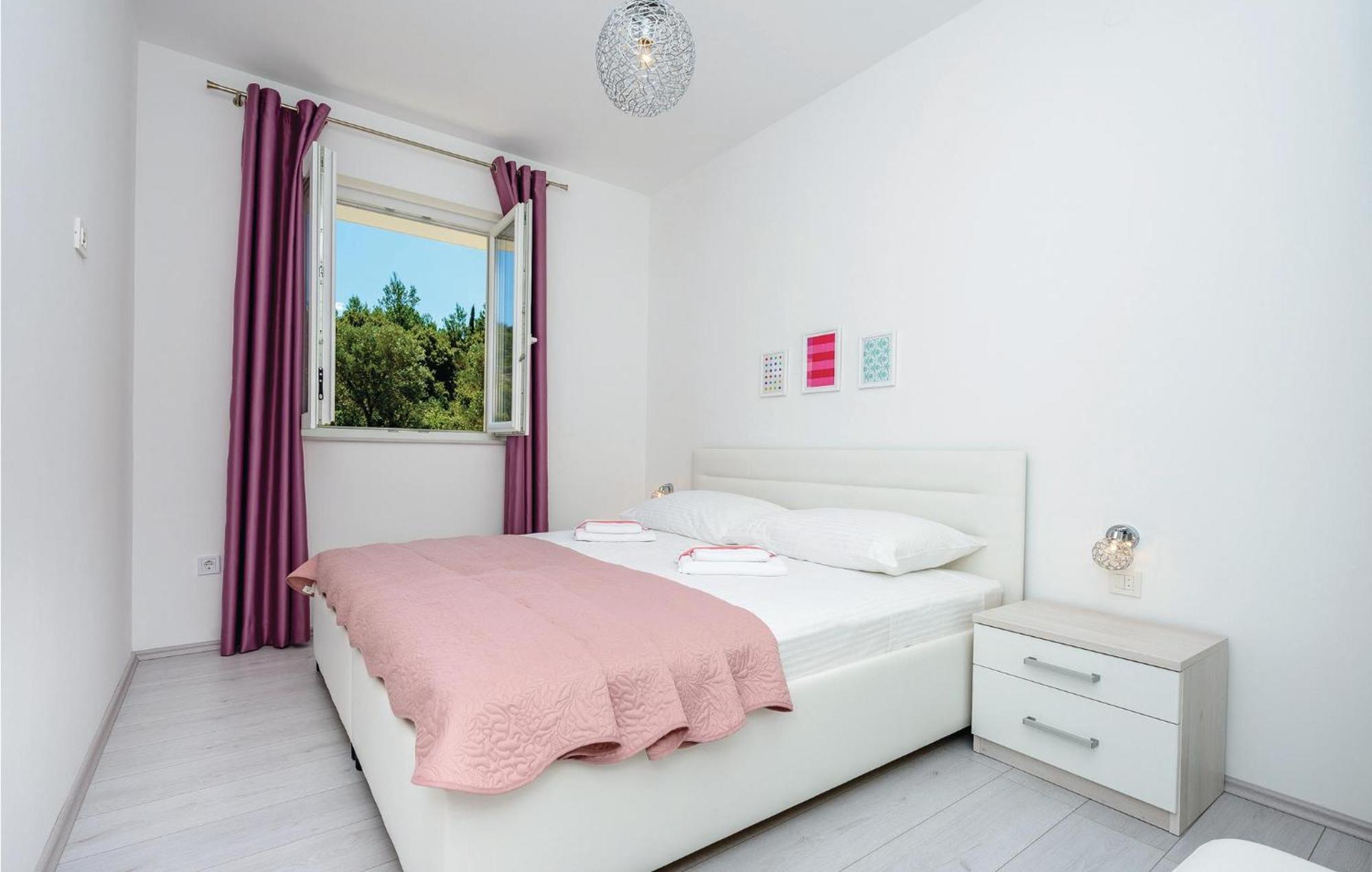 Amazing Apartment In Cavtat With House Sea View Екстер'єр фото