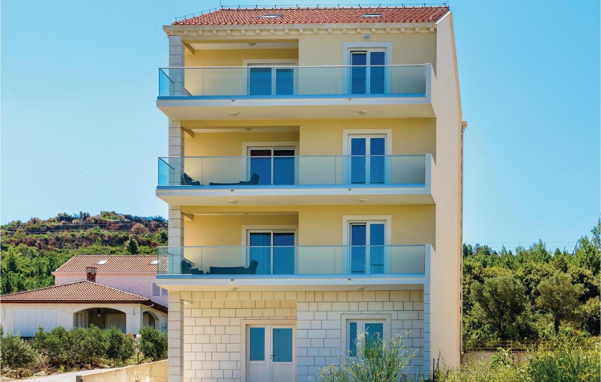 Amazing Apartment In Cavtat With House Sea View Екстер'єр фото